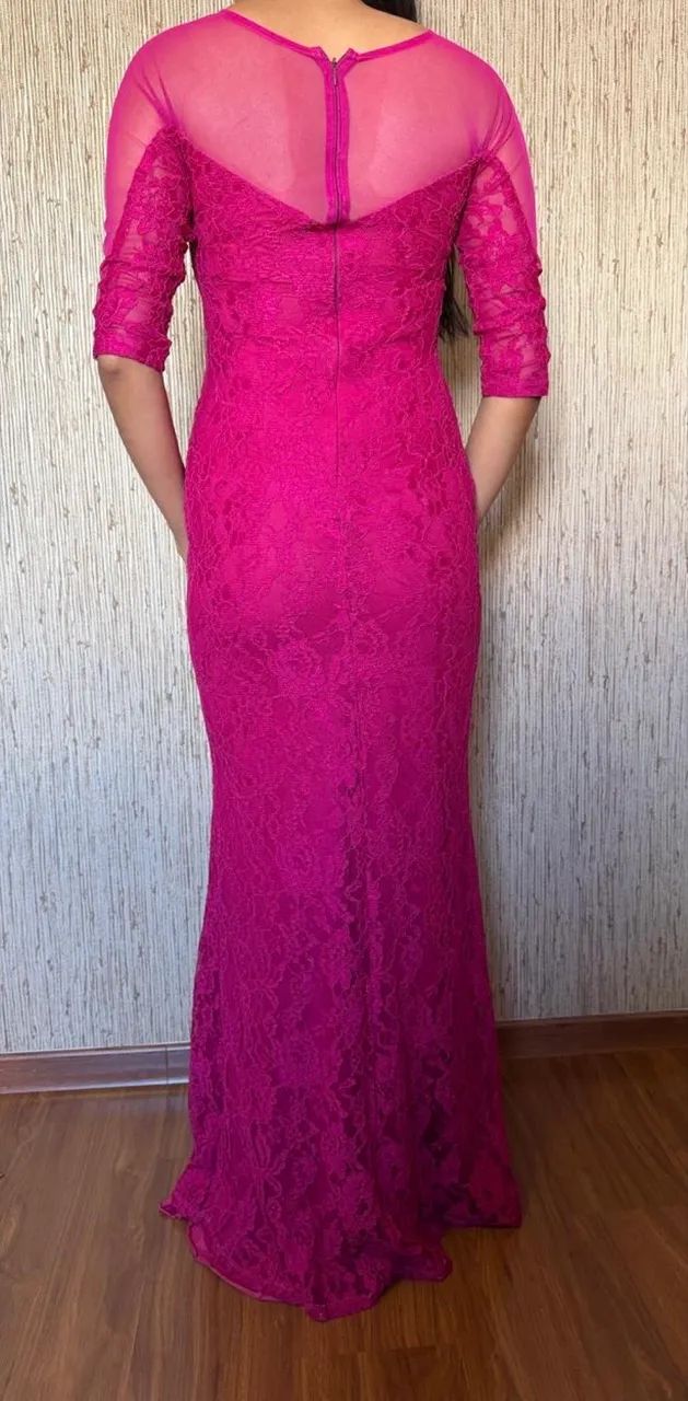 Vestido longo rosa rendado - Foto 3