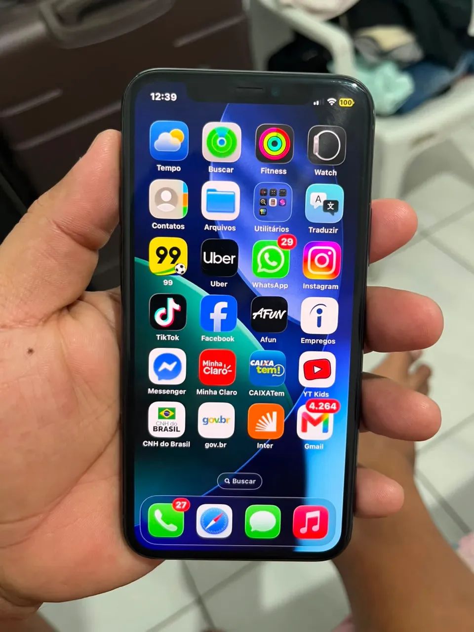 Troco iPhone 11 Pro todo original