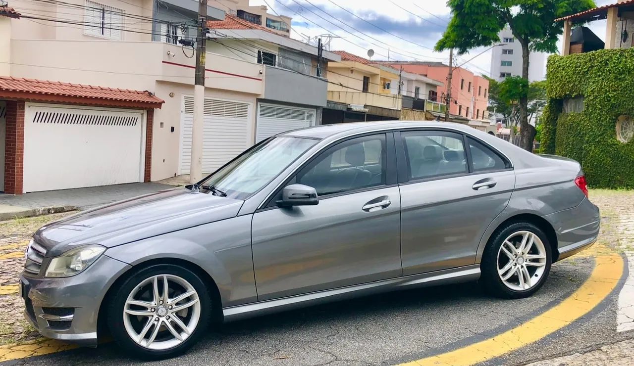 Mercedes-Benz C-180 C-180 CGI Sport 1.6 TB 16V 156cv Aut. 2013