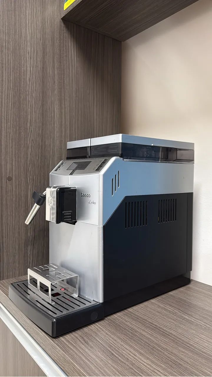 Máquina de Café Cafeteira Lirika Saeco (usado) Prateada 220v - Foto 3