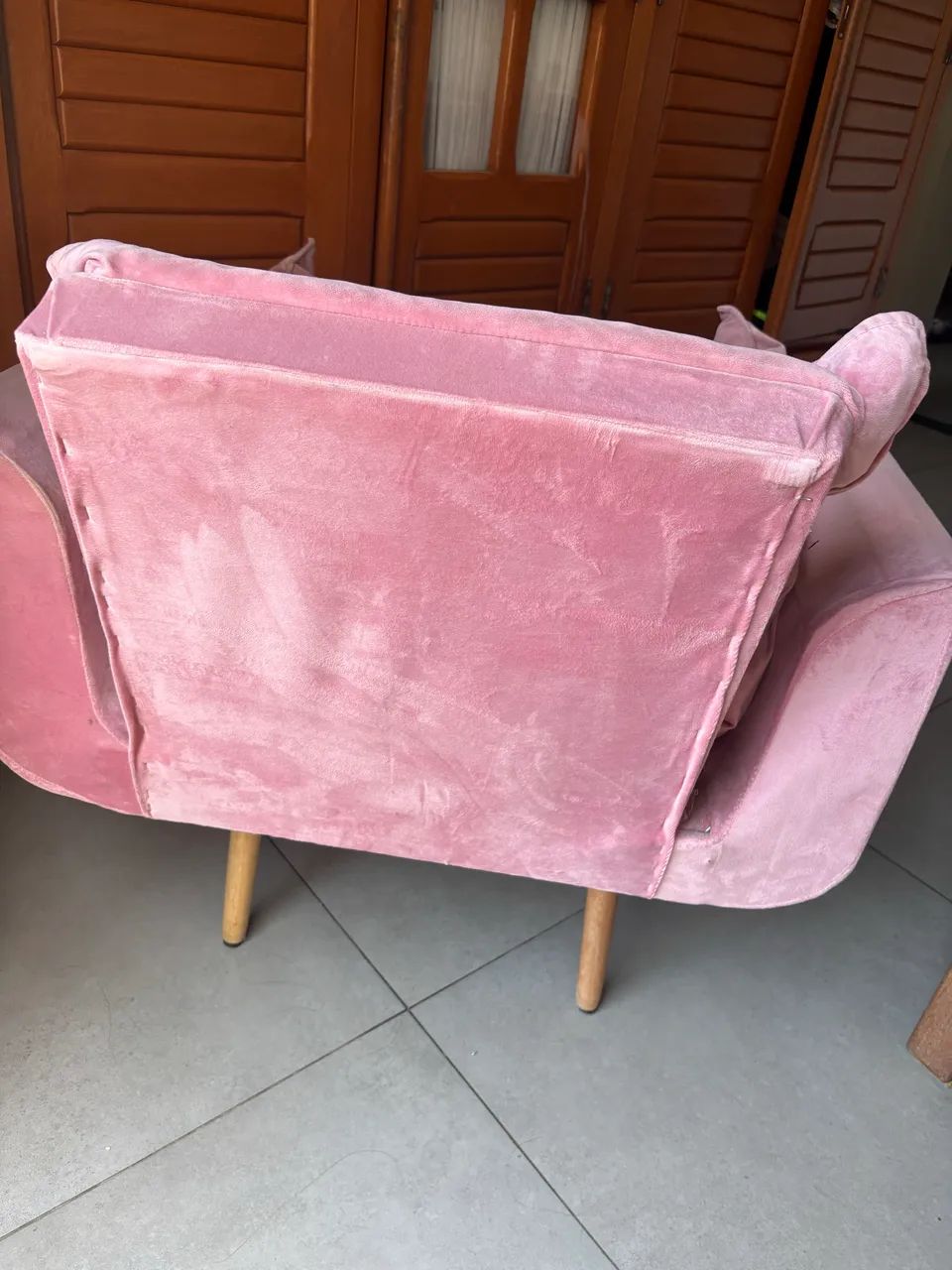 Poltrona Opala de veludo Rosa - Foto 3