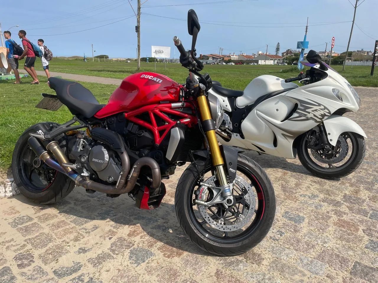 Ducati MONSTER 1200S - Foto 3