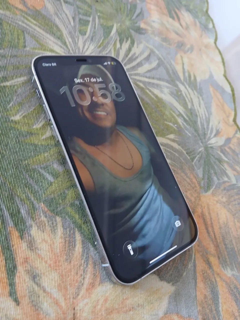 IPhone 12 Pro 256g Branco - Foto 3