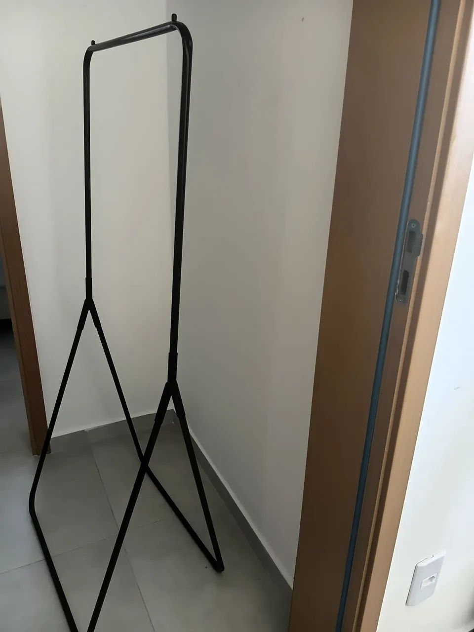 Arara de roupa  - Foto 3