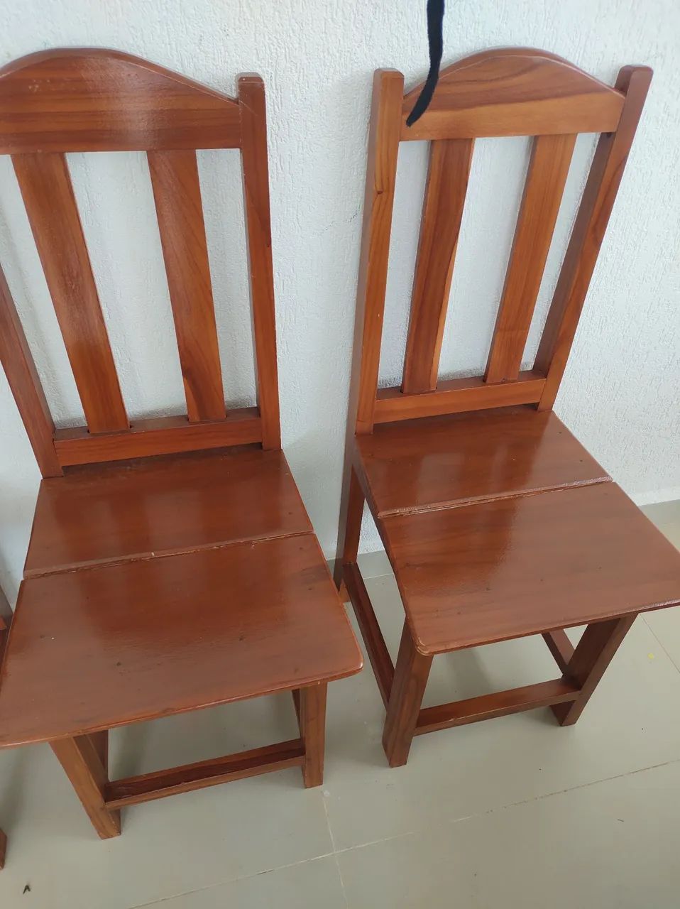 Cadeira de madeira Macacauba