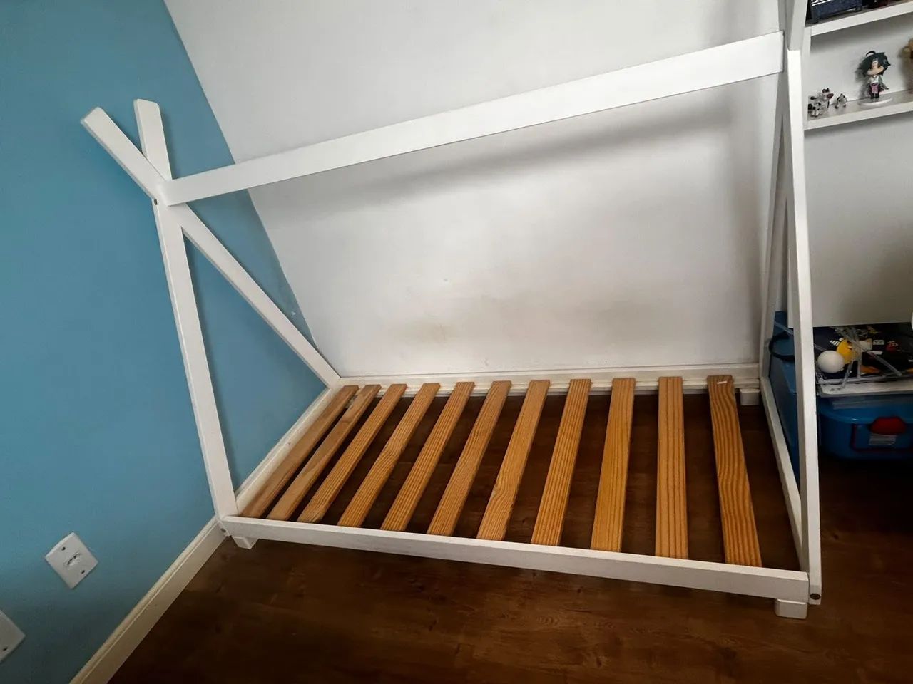 Cama infantil usada com colchão  - Foto 2