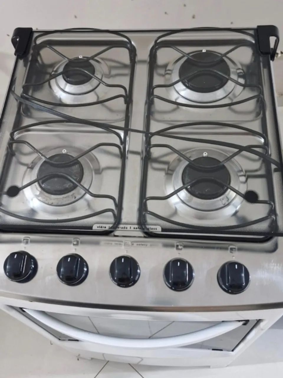 Fogão 04 bocas, piso, Electrolux. Usado - Foto 4