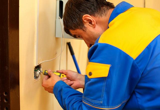 Eletricista predial e residencial e manutençaos em geral