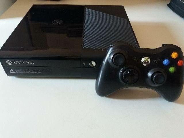 Xbox 360 com jogo call of duty black ops 2
