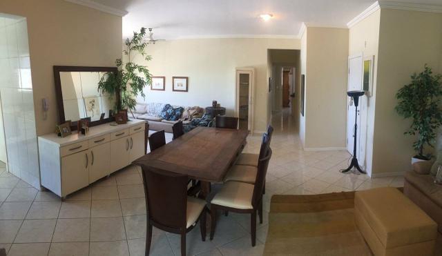 Apartamento a apenas 100 metros do mar em Meia Praia. 3 quartos e 3 vagas de garagem - Foto 9