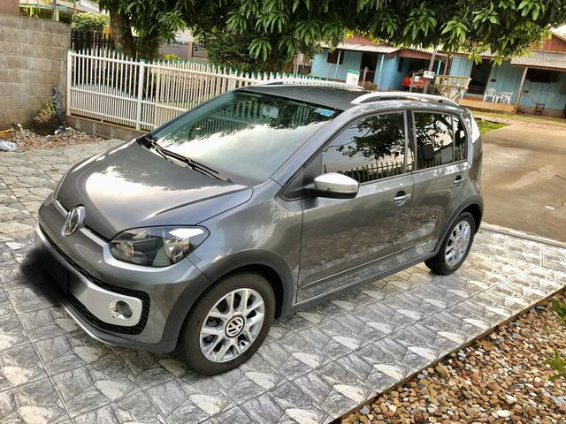 VW Cross UP Tsi 2017 - Foto 3