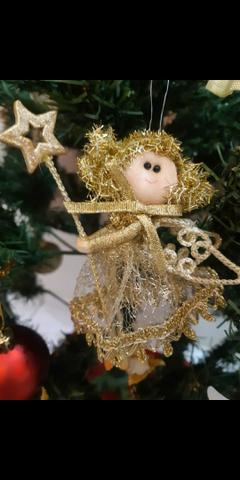 Árvore de natal com enfeites - Foto 2