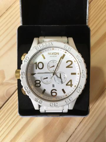 Relógio nixon original branco dourado
