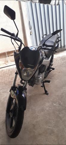 Moto pouco detaLhe zap