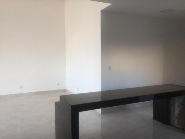 Casa de 3 quartos sendo e suíte no Condomínio Novo Leblon - Foto 11