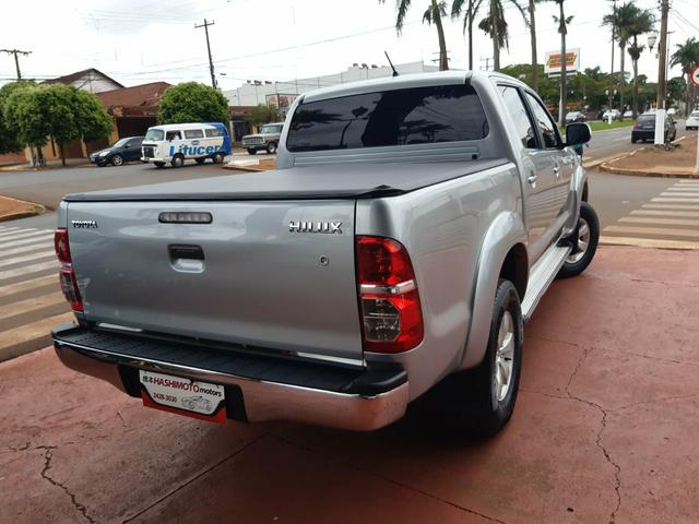 Hilux SR 2.7 Flex. Ano:15/15 - Foto 4