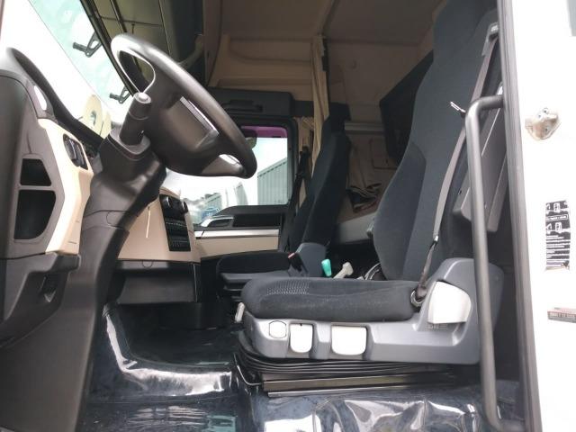 Man TGX 28.440, 2018, Branco, 6x2. Rodas de alumínio e defletor de ar. R0530 - Foto 7
