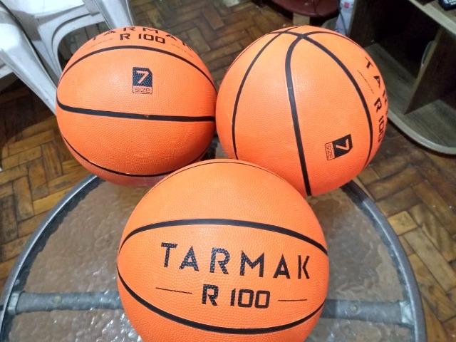 Bola de basquete todas novas de fábrica com tamanho e peso oficiais adulto