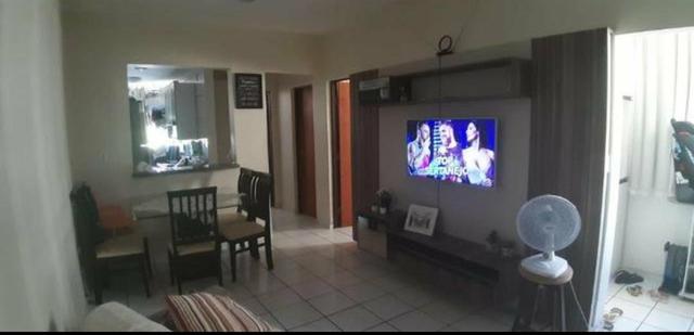 ST: Vendo Condomínio Vitré no Recanto dos Vinhais 1° andar