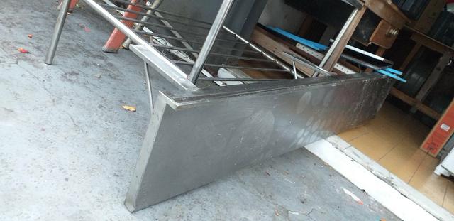 Prateleira em aço inox