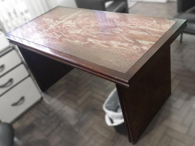 Mesa de Escritório em Madeira e Granito