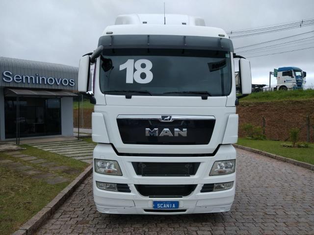 Man TGX 28.440, 2018, Branco, 6x2. Rodas de alumínio e defletor de ar. R0530 - Foto 3