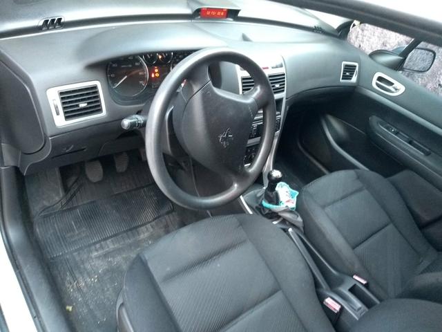 Peugeot 307 sedan 1.6 16v - Foto 4