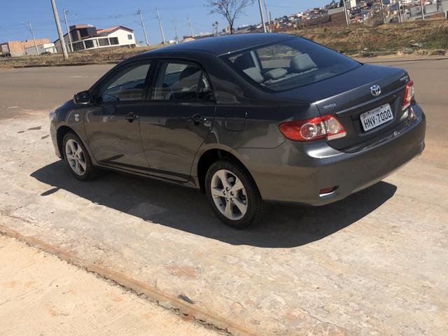 Toyota Corolla GLI 2013 (único dono) 87.000 km - Foto 4