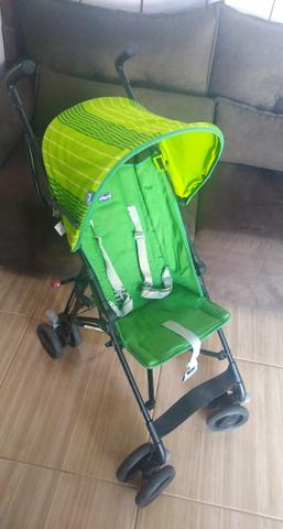 Carrinho guarda chuva chicco