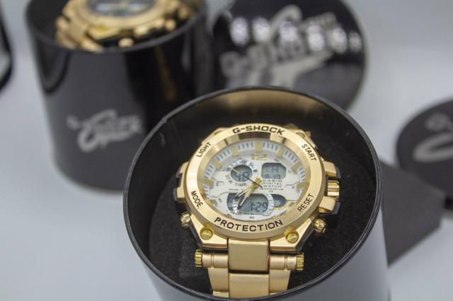 Relógio de pulso G-shock Full metal dourado barato - Foto 4
