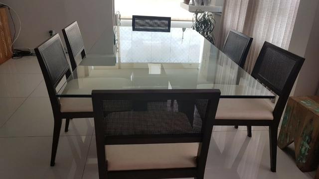 Jogo de mesa de jantar com 6 cadeiras . - Foto 4