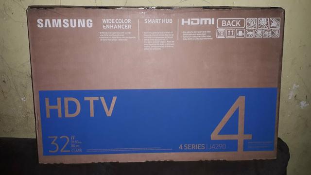 Televisão smart 32