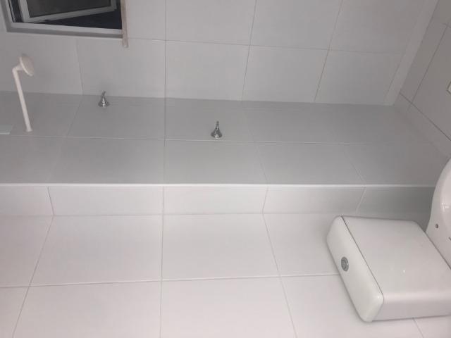 Excelente Apartamento para alugar. Villa Imperial 2/4 com suite bairro tomba - Foto 3