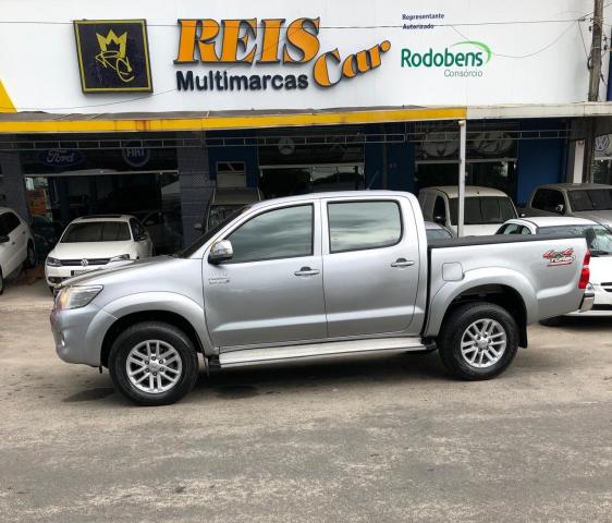 Toyota hilux 2015/2015 3.0 srv top 4x4 cd 16v turbo intercooler diesel 4p automático