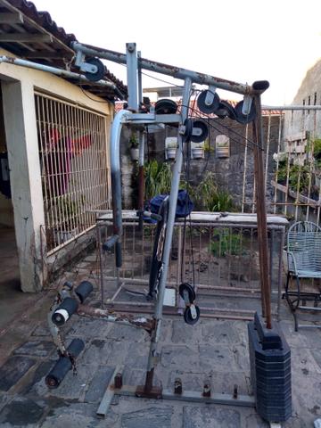 Máquina de musculação - Foto 2