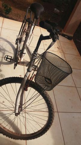 Bicicleta 250 está nova,tanquinho 90 colomarque