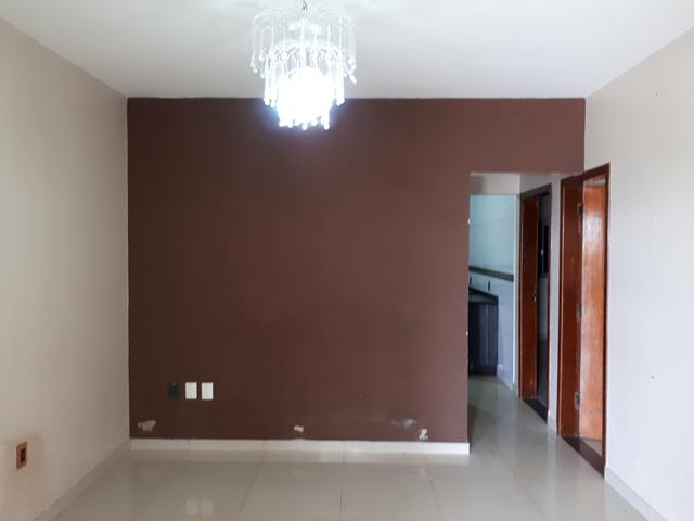 QNN 24 casa 4 quartos armários laje metrô porcelanato UnB