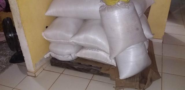 Farinha d'água amarelinha ótima e farinha seca - Foto 4