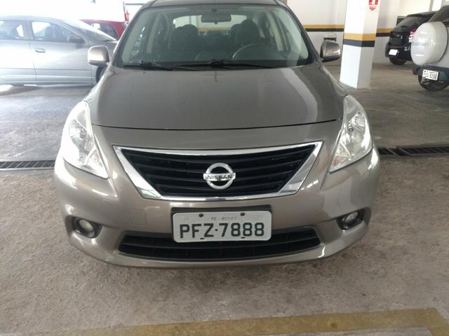 Versa 2013 Sl 1.6 Completo - Foto 2