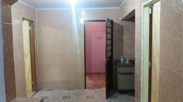 Casa com barraco de fundos - Foto 6
