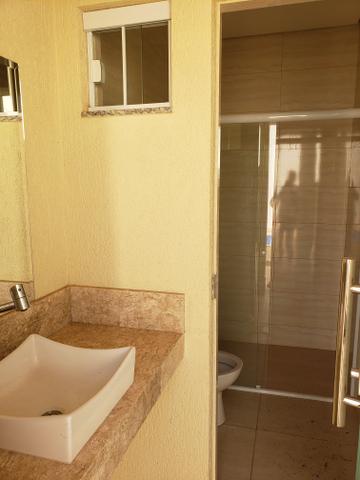 Linda casa Rua 12 condomínio vazado estrutural - Foto 6