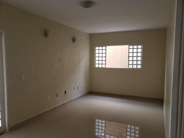 Casa rua 12 parte cima só 550 mil 3 quartos - Foto 6