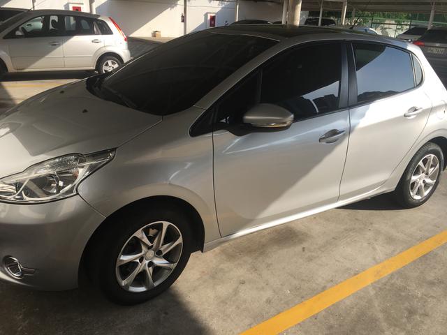 Peugeot 208 automático - Foto 10