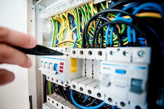 Eletricista (técnico)