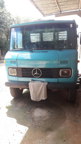 Mercedes benz/L 708 E ano 1988