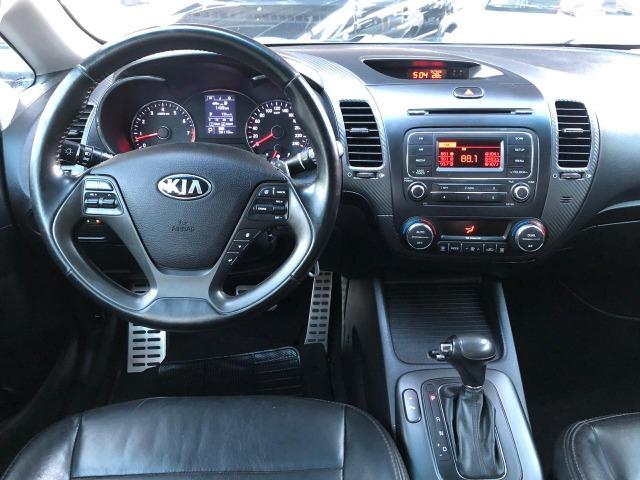 Kia Motors Cerato 1.6 Completo + GNV 5Geração 2015 - Foto 8