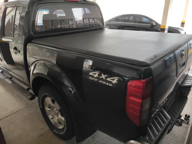 Nissan Frontier LE 6M/T 172CV 4X4 - Foto 9