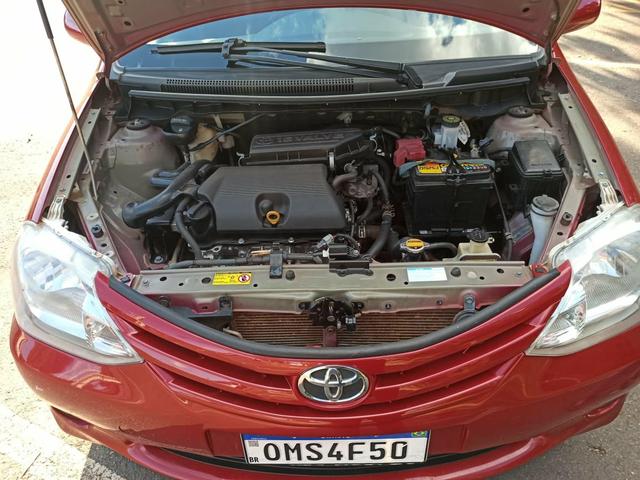 Etios - Foto 8