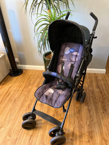 Carrinho de Bebê London Chicco - Preto