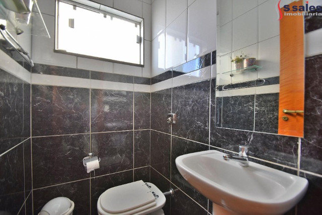 Linda Casa!! Imóvell com 4 Quartos sendo 3 Suítes 1.000m² Imóvel em Destaque!! - Foto 14
